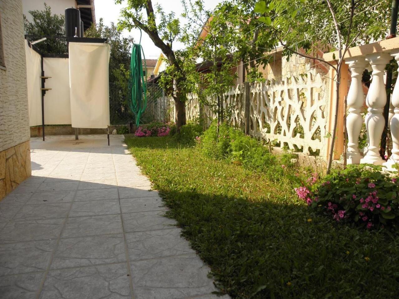 Apartments Petar - 30 M From Sandy Beach นิน ภายนอก รูปภาพ